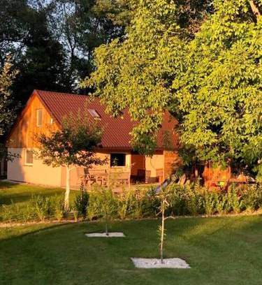 Blatnica Haus | Domček pod Orechom