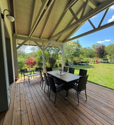 Stvrtok Haus | Dom pod Tiesňavou