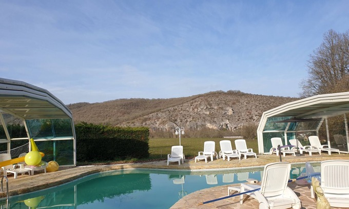 Lacave Haus | Domaine de Pech Marjac - large indoor swimming pool in the middle of the park