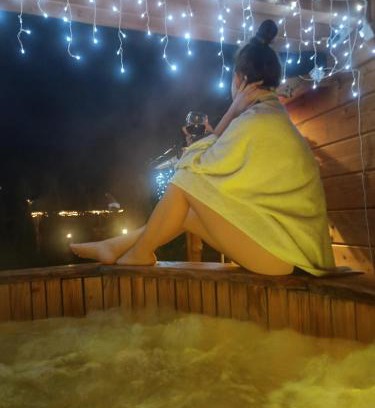 Lobozew Gorny Haus | Domek z Jacuzzi w Cenie -Solina