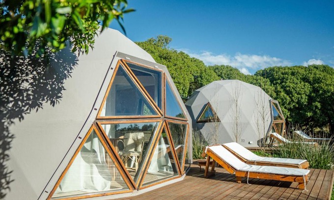 Colonia Chapadmalal Haus | Domo 1 - Domos Aiken Chapa Glamping en Zona Cruz del Sur Chapadmalal para 2 PAX - Hola Sur