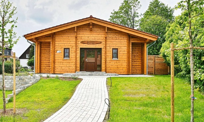 Rotacker Haus | Doppelhaushälfte in Hasselfelde