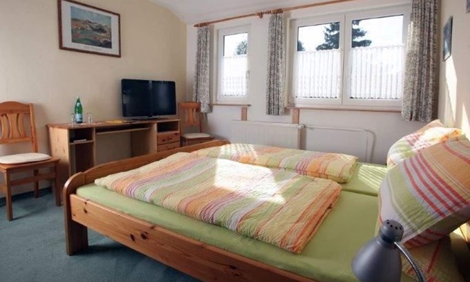 Bad Zwesten Hütte | Doppelzimmer - Restaurant-pension Bürgerhof