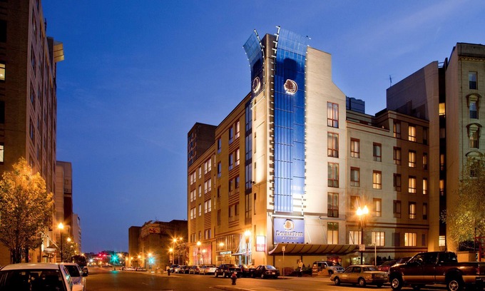 Chinatown Hotel | DoubleTree by Hilton Boston - Downtown