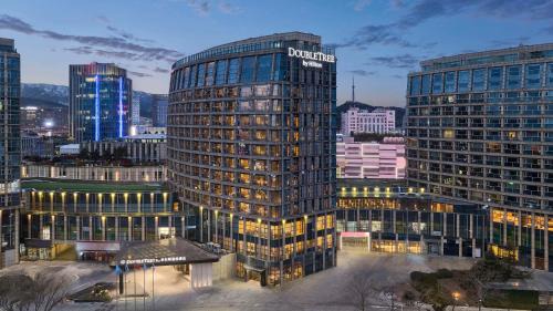 Huancui Hotel | DoubleTree by Hilton Weihai