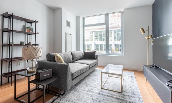 Chinatown Wohnung | Downtown 1BR w Gym Doorman nr S Station BOS-246