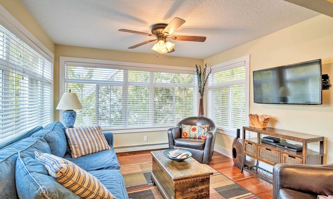 Charlevoix Haus | NEU! Downtown House - 0,4 Meilen zum Michigansee!