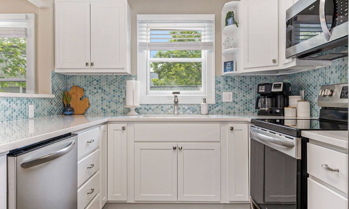 Grand Haven Haus | Downtown Charmeur mit Annehmlichkeiten in Hülle und Fülle, Upper