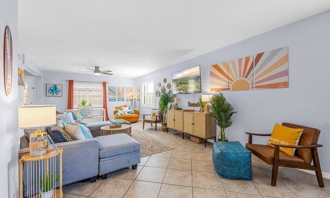 Cocoa Beach Haus | Downtown Cocoa Beach Townhome- Walk to Everything!