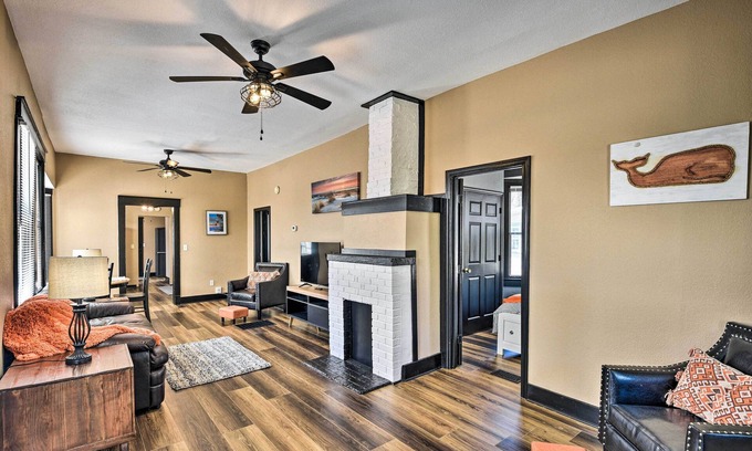 DeLand Haus | Downtown DeLand Home: Walk to Stetson University!