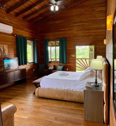 Teakettle Village Kabine | Dream Valley Belize