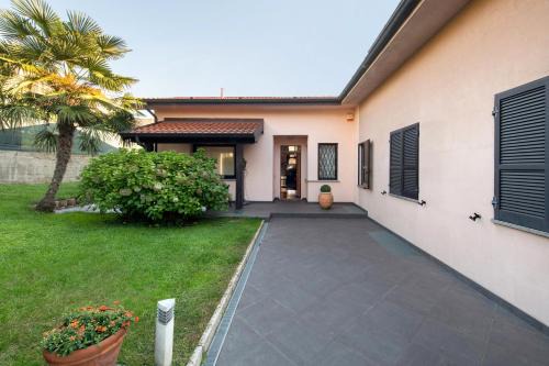 Senna Comasco Haus | Dreams To Lake Como