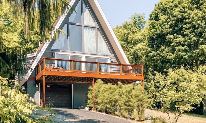 Plainwell Skihütte | Dreamy BOHO A-Frame | Michigan Country Side