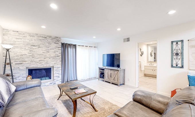 Palm Desert Eigentumswohnung | Dreamy Desert Hideaway | Pool, Hot Tub & 2 Patios - Near Dining, Shops & Golf