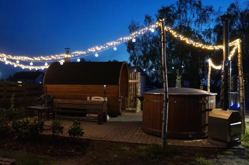 gmina Jadow Haus | Drewniany Zakątek z sauną i jacuzzi