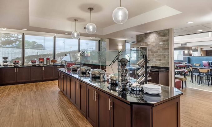 Morrow Hotel | Drury Inn & Suites Atlanta Morrow