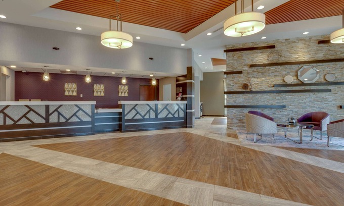 Overland Park Hotel | Drury Inn & Suites Kansas City Overland Park