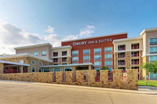 North San Antonio - SAT Hotel | Drury Inn & Suites San Antonio Airport