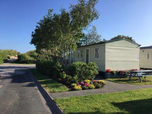 Llanasa Resort | Dunes Views