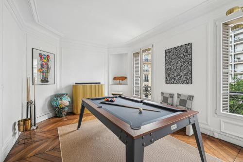 16th Arrondissement Wohnung | Duplex avec billard à côté de la Tour Eiffel !