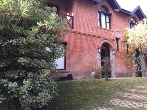Carilo Haus | DUPLEX Casa 100 m2 CARILO HOUSE Complejo Residencial Sin Serv