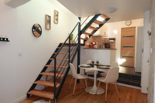 Centre Wohnung | Duplex cosy à 7 minutes à pied du RER Nanterre ville