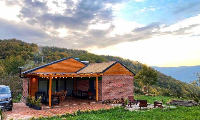 Golcuk Skihütte | eşsiz doğa manzarasında jakuzi keyfi sunan dağ evi