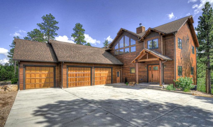 Spearfish Haus | Eagle Crest Nest