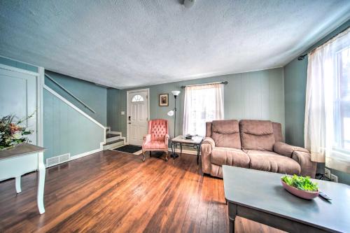 Eastlake Haus | Eastlake Home with Patio Less Than 1 Mi to Lake Erie!