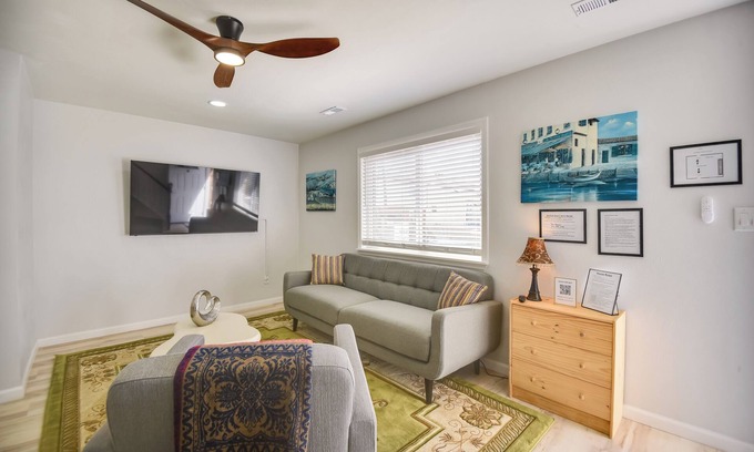 East Ocean View Haus | Easy Beach Access: Duplex 1/2 Mi to Chesapeake Bay