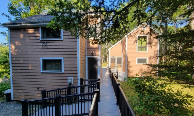 East Boothbay Kabine | Ebb And Flow | 4 Bed, 2 Bath