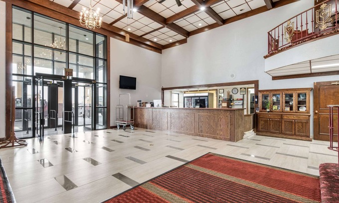 Sedalia Hotel | Econo Lodge Truman Inn