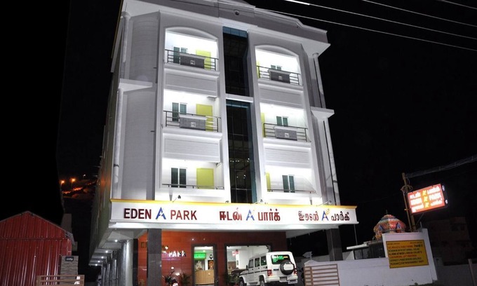 Palani Hotel | Eden A Park