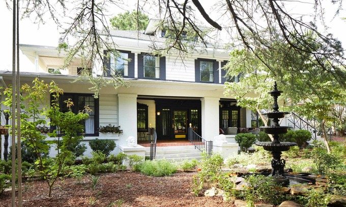 Crestline Heights Haus | Private Southern Gothic Mansion, zu Fuß zum Highland Park und Forest Park