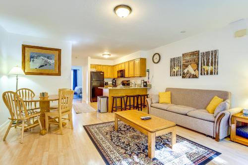 Eden Wohnung | Eden Mountain Escape with Community Pool!