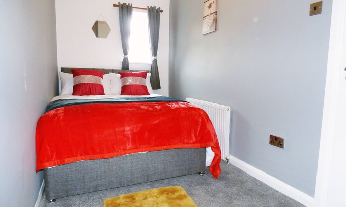 Stoke-on-Trent Haus | Edensor House