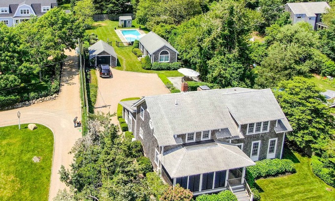 Edgartown Haus | Edgartown Compound with Pool & Guest Cottage
