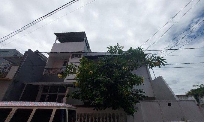 Cideng Haus | Eiffel Residence Cideng - Female Only