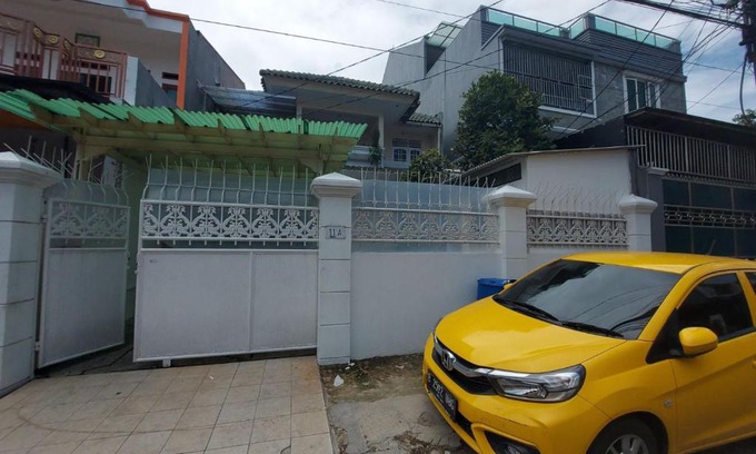 Cideng Haus | Eiffel Residence Tarakan - Female Only