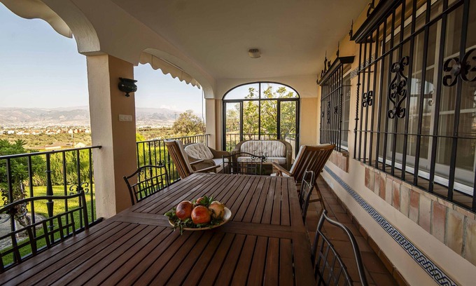 Las Gabias Hütte | El Cortijo de la Vega, con Chimenea y a 15 Minutos de la Ciudad