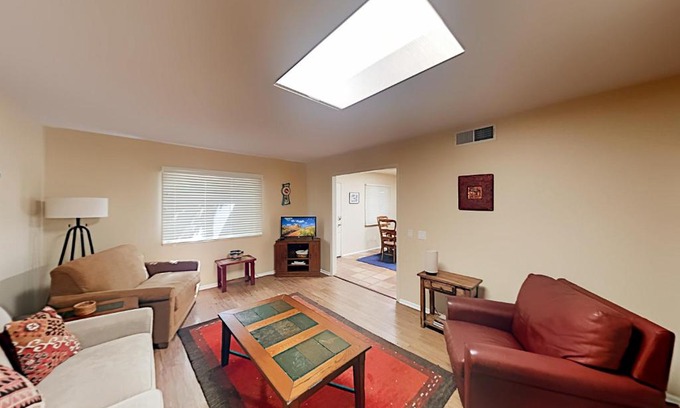 Northeast Santa Fe Wohnung | El Matador Unit 18