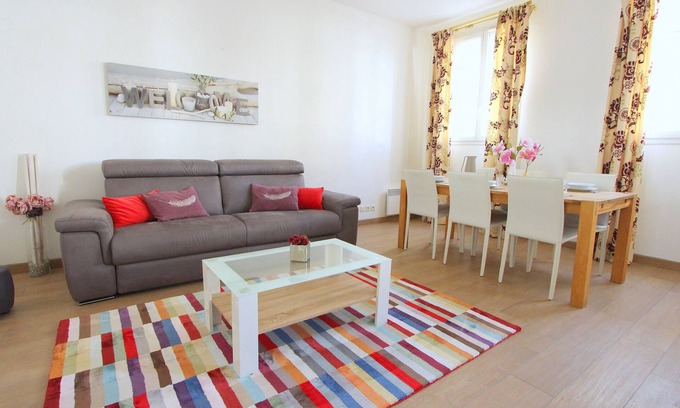 Serris Wohnung | Geräumige 7pax Disneyland Val d'Europe Wohnung 10mn (ELBE1)