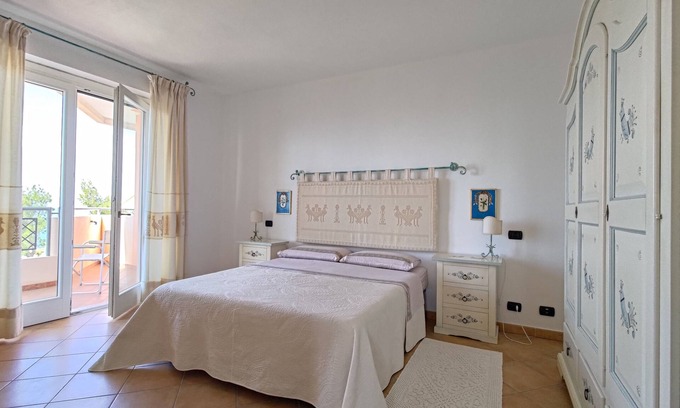 Nebida Wohnung | Elegant apartment with sea view