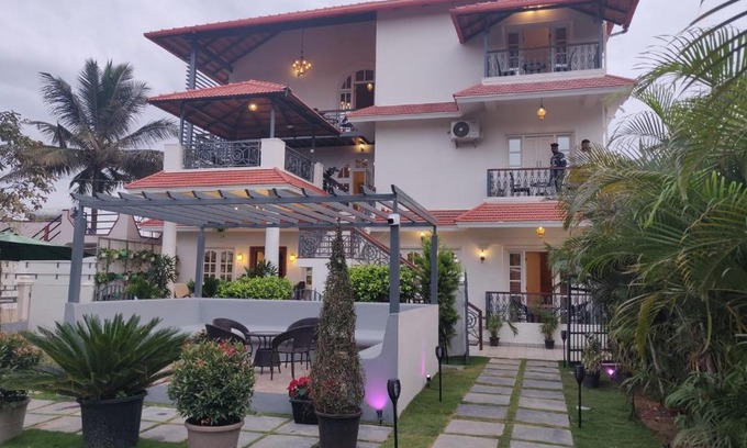 Madapura Haus | Elegant holiday homes Coorg