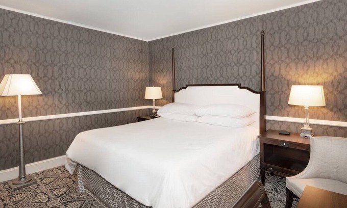 Historic District Hotel | Elegant Stay Perfect for Romantic Getaway, Just Steps from Waterfront