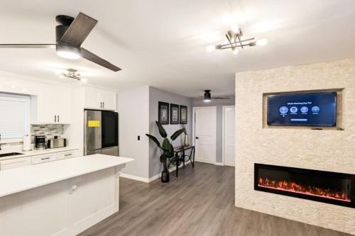 Santa Elena Haus | Elenas Modern 2BR Comfy Home