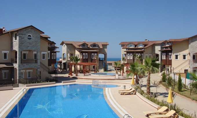 Avsallar Haus | Elite Country Club Duplex Suite