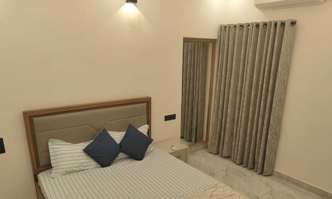 Mangalore Wohnung | Elite Suite - 2 Bedroom with Modern Comfortsn