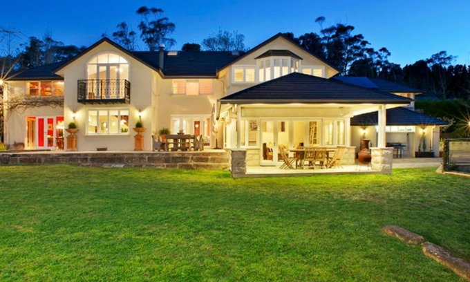 Leura Haus | Ellengowan In Leura on 2 acres