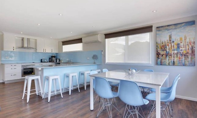 Glenorchy Haus | Ellies Haus Hobart